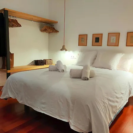 Fs2 - Spacious 2 Bedroom. Sarria - Hospital Clinic
