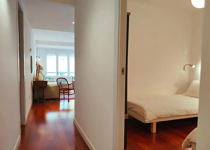 Fs2 - Spacious 2 Bedroom. Sarrià - Hospital Clinic