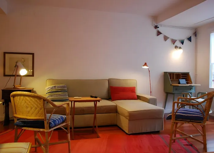 Fs2 - Spacious 2 Bedroom. Sarrià - Hospital Clinic * Barcelone